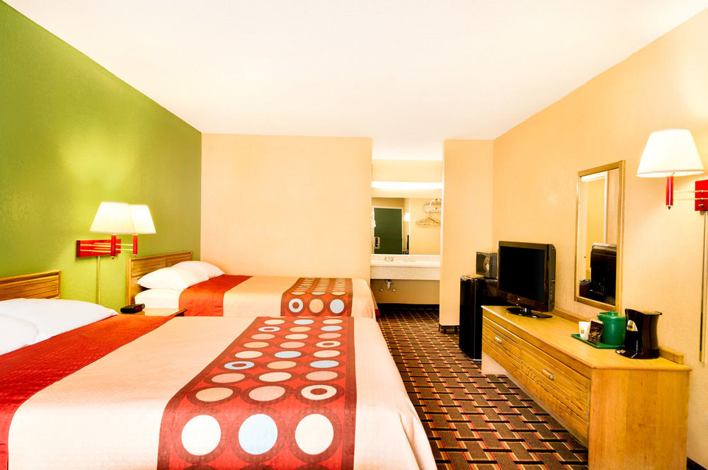Americas Best Value Inn Darien Eksteriør bilde