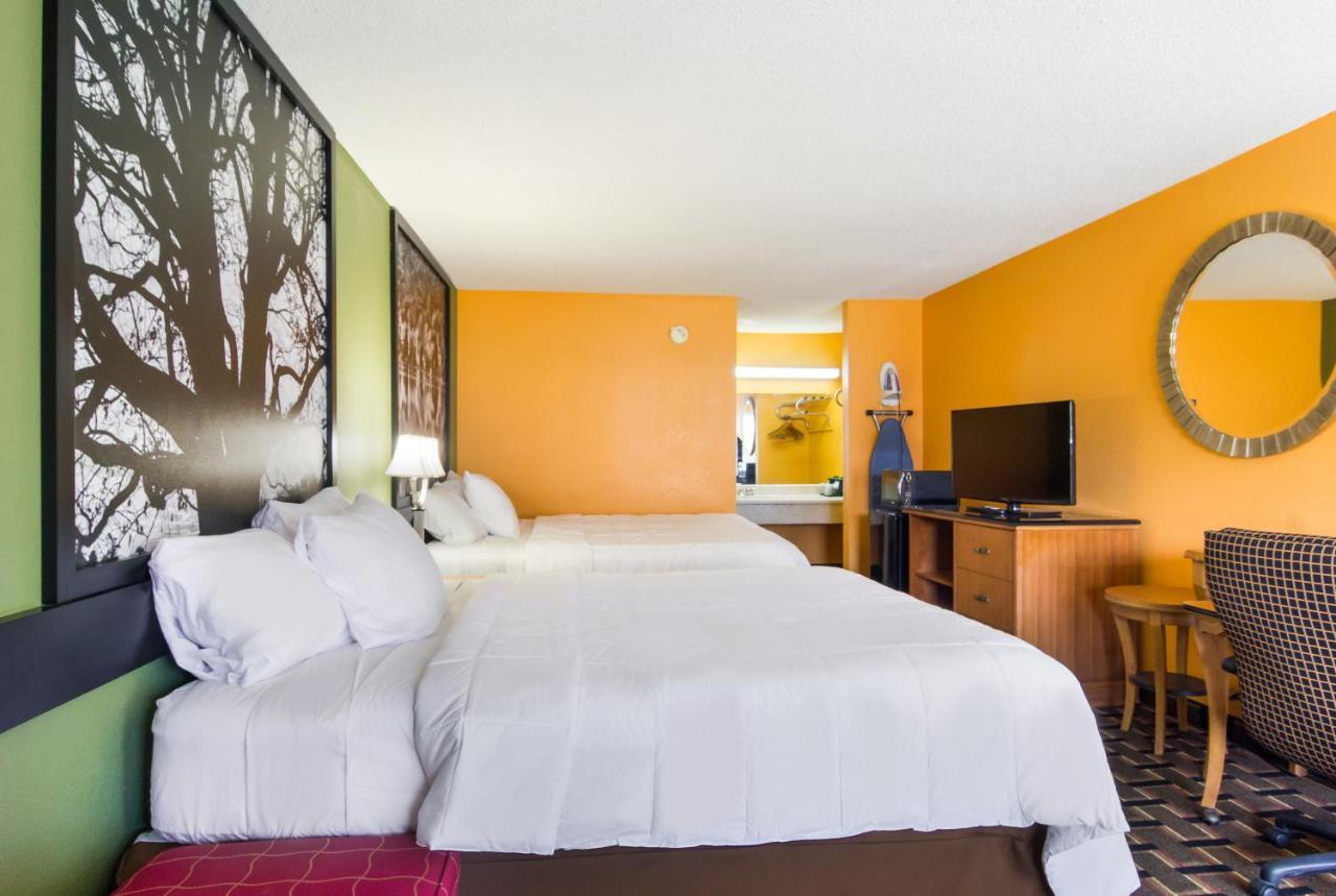 Americas Best Value Inn Darien Eksteriør bilde