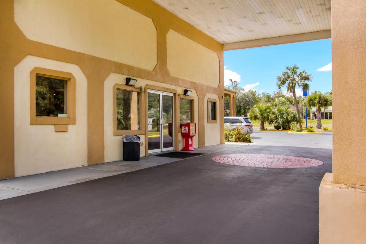 Americas Best Value Inn Darien Eksteriør bilde